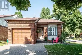 125 Riverview Road, New Tecumseth (Alliston), Ontario L9R1S5, 2 Bedrooms Bedrooms, ,2 BathroomsBathrooms,All Houses,For Sale,Riverview,N12067531