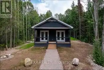 18 Miller Lake Road, Northern Bruce Peninsula, Ontario N0H1Z0, 3 Bedrooms Bedrooms, ,1 BathroomBathrooms,All Houses,For Rent,Miller Lake,X12067482