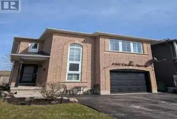 136 Dodds Square, Clarington (Bowmanville), Ontario L1C5N2, 3 Bedrooms Bedrooms, ,3 BathroomsBathrooms,All Houses,For Sale,Dodds,E12067615