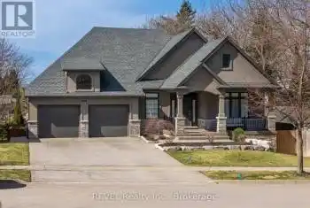 129 Paxton Lane, Niagara-on-the-Lake (105 - St. Davids), Ontario L0S1J0, 4 Bedrooms Bedrooms, ,3 BathroomsBathrooms,All Houses,For Sale,Paxton,X12067859