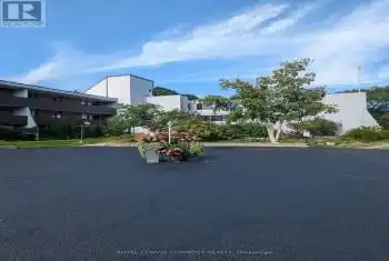 50 Old Kingston Road Unit# 1-303, Toronto (West Hill), Ontario M1E4Y1, 2 Bedrooms Bedrooms, ,1 BathroomBathrooms,Condo,For Sale,Old Kingston,E12067871