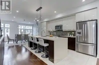 27 Mcgurran Lane Richmond Hill (Doncrest) Ontario L4B0G8