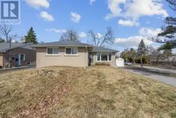 88 Rose Street, Barrie (Wellington), Ontario L4M2T2, 3 Bedrooms Bedrooms, ,2 BathroomsBathrooms,All Houses,For Sale,Rose,S12068144