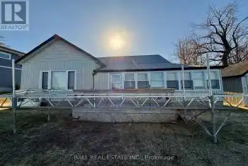 654 Hatton Avenue, Selwyn, Ontario K0L1H0, 6 Bedrooms Bedrooms, ,1 BathroomBathrooms,All Houses,For Sale,Hatton,X12068252