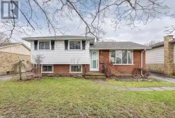 10 Paulson Court, St. Thomas, Ontario N5R1M9, 3 Bedrooms Bedrooms, ,2 BathroomsBathrooms,All Houses,For Sale,Paulson,X12068258