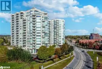 2 TORONTO Street Unit# 501, Barrie, Ontario L4N9R2, 1 Bedroom Bedrooms, ,1 BathroomBathrooms,Condo,For Sale,TORONTO,40713731