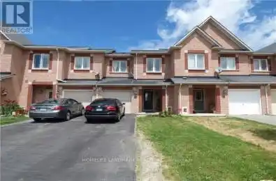 22 Bilbrough Street Aurora Ontario L4G7W3