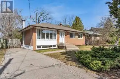 441 VALLEY Drive Oakville Ontario L6L4L7
