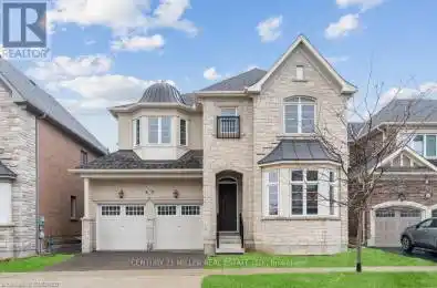 211 MAGNOLIA Crescent Oakville (1008 - GO Glenorchy) Ontario L6M4M1