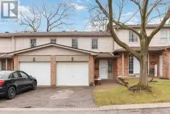 3400 Rhonda Valley Unit# 6, Mississauga (Mississauga Valleys), Ontario L5A3L9, 3 Bedrooms Bedrooms, ,2 BathroomsBathrooms,All Houses,For Sale,Rhonda,W12068548