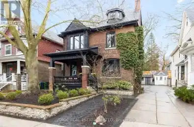 22 Bellefair Avenue Toronto (The Beaches) Ontario M4L3T8