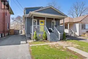 45 St. Peter Street, St. Catharines (460 - Burleigh Hill), Ontario L2T1P1, 4 Bedrooms Bedrooms, ,2 BathroomsBathrooms,All Houses,For Sale,St. Peter,X12068774
