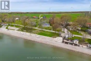557 EDGEWATER Place, Haldimand (Dunnville), Ontario N1A2W8, 2 Bedrooms Bedrooms, ,1 BathroomBathrooms,All Houses,For Sale,EDGEWATER,X12068907