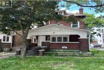 4 Laxton Avenue, Toronto (South Parkdale), Ontario M6K1K9, ,All Houses,For Sale,Laxton,W12067932