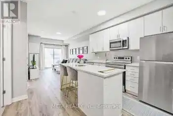128 Grovewood Common Unit# 424, Oakville (1008 - GO Glenorchy), Ontario L6H0X3, 2 Bedrooms Bedrooms, ,1 BathroomBathrooms,Condo,For Sale,Grovewood,W12069062