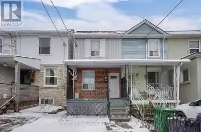 11 Bloem Avenue Toronto (Caledonia-Fairbank) Ontario M6E1R9