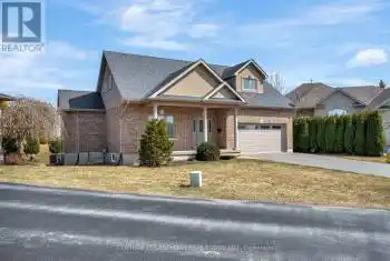 16 Amber Place, Belleville (Belleville Ward), Ontario K8P0B5, 5 Bedrooms Bedrooms, ,5 BathroomsBathrooms,All Houses,For Sale,Amber,X12069281