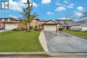 46 FORTURA Court, Thorold, Ontario L2V4Y1, 8 Bedrooms Bedrooms, ,4 BathroomsBathrooms,All Houses,For Sale,FORTURA,40714801