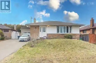 30 Stonehenge Crescent Unit# Main Toronto (Woburn) Ontario M1G2P6