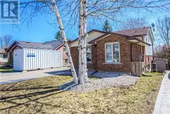 161 BECHTEL Drive, Kitchener, Ontario N2P1W4, 3 Bedrooms Bedrooms, ,2 BathroomsBathrooms,All Houses,For Sale,BECHTEL,40709951
