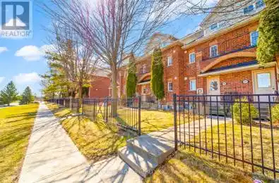 2 Hedge End Road Unit# 18 Toronto (Rouge) Ontario M1B5Z4
