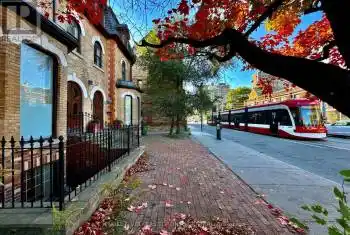 167 Carlton Street, Toronto (Moss Park), Ontario M5A2K3, 12 Bedrooms Bedrooms, ,5 BathroomsBathrooms,All Houses,For Sale,Carlton,C12069432