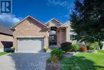 33 Orchard Way, Wilmot, Ontario N3A4P6, 3 Bedrooms Bedrooms, ,3 BathroomsBathrooms,All Houses,For Sale,Orchard,X12069324
