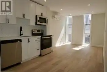 588 BARTON Street Unit# 13, Hamilton, Ontario L8L2Z5, ,1 BathroomBathrooms,Condo,For Rent,BARTON,40714698