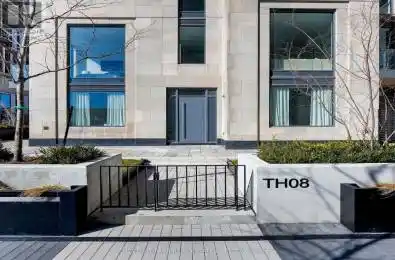 33 Frederick Todd Way Unit# TH 8 Toronto (Thorncliffe Park) Ontario M4