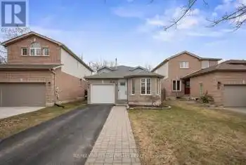 99 Churchland Drive, Barrie (Holly), Ontario L4N8P1, 3 Bedrooms Bedrooms, ,1 BathroomBathrooms,All Houses,For Sale,Churchland,S12068017