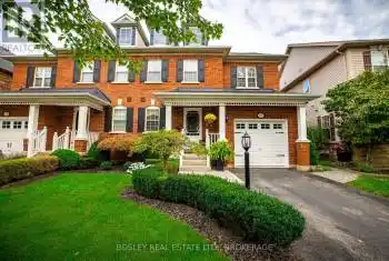 20 Robertson Road, Niagara-on-the-Lake (107 - Glendale), Ontario L0S1J0, 3 Bedrooms Bedrooms, ,3 BathroomsBathrooms,All Houses,For Sale,Robertson,X12069908