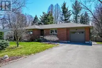 6 Bigelow Crescent, Pelham (662 - Fonthill), Ontario L0S1E2, 3 Bedrooms Bedrooms, ,3 BathroomsBathrooms,All Houses,For Sale,Bigelow,X12070156