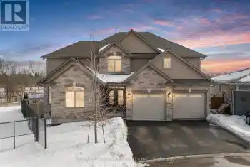 3545 Campden Road Unit# 8, Lincoln (980 - Lincoln-Jordan/Vineland), Ontario L0R1G0, 4 Bedrooms Bedrooms, ,3 BathroomsBathrooms,All Houses,For Sale,Campden,X12069162