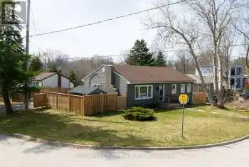 23 James Street, Hamilton (Waterdown), Ontario L8P4C7, 5 Bedrooms Bedrooms, ,2 BathroomsBathrooms,All Houses,For Sale,James,X12070200
