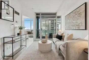 600 Fleet Street Unit# 2111, Toronto (Niagara), Ontario M5V1B7, 2 Bedrooms Bedrooms, ,1 BathroomBathrooms,Condo,For Sale,Fleet,C12070363