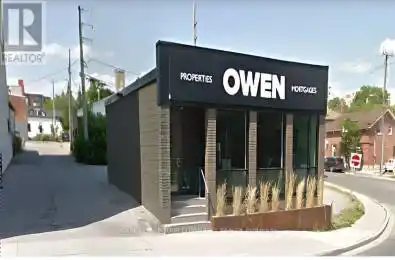 114 Simcoe Street Peterborough (Downtown) Ontario K9H2H4
