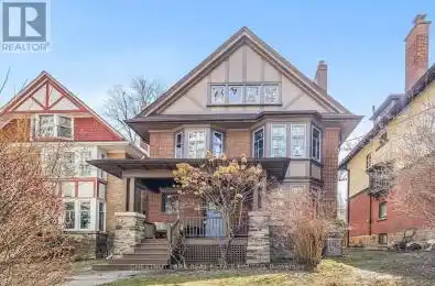 44 Foxbar Road Toronto (Yonge-St. Clair) Ontario M4V2G6