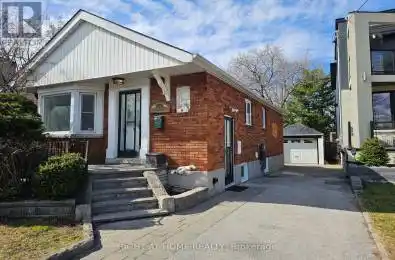 6 Dunkirk Road Toronto (Danforth Village-East York) Ontario M4C2L9