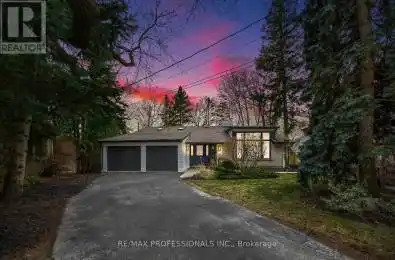 6 Ainsley Gardens Toronto (Princess-Rosethorn) Ontario M9A1M5
