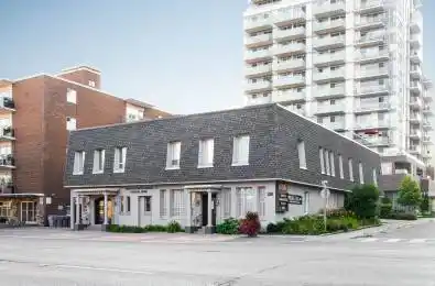 128 Lakeshore Road Mississauga Ontario L5G 1E4