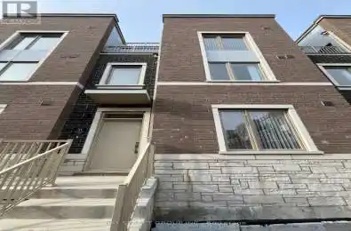 31 ALMOND BLOSSOM Mews Unit# 144 Vaughan (Vaughan Corporate Centre) On