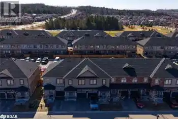 23 CYGNUS CRESCENT Crescent, Barrie, Ontario L4M0K6, 3 Bedrooms Bedrooms, ,3 BathroomsBathrooms,All Houses,For Sale,CYGNUS CRESCENT,40714323