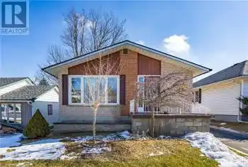 19 HOMEWOOD Avenue, Simcoe, Ontario N3Y2S9, 3 Bedrooms Bedrooms, ,2 BathroomsBathrooms,All Houses,For Sale,HOMEWOOD,40715127
