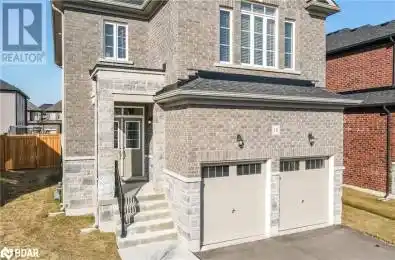 14 EMERALD Street Wasaga Beach Ontario L9Z0K8