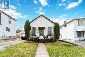 4670 Huron Street, Niagara Falls (210 - Downtown), Ontario L2E2H8, 2 Bedrooms Bedrooms, ,1 BathroomBathrooms,All Houses,For Sale,Huron,X12071047