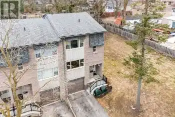 2 North Street Unit# 1, Barrie (Wellington), Ontario L4M2R9, 3 Bedrooms Bedrooms, ,2 BathroomsBathrooms,All Houses,For Sale,North,S12071327