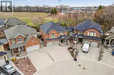 181 THEODORE Drive Hamilton Ontario L9A0A5
