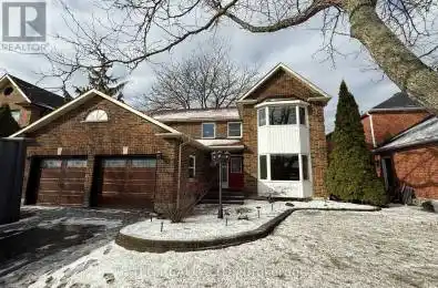 4 Carriage Lane Clarington (Courtice) Ontario L1E1J9