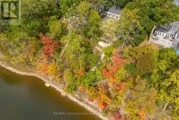 416 Trafalgar Road, Oakville (1013 - OO Old Oakville), Ontario L6J3H7, 4 Bedrooms Bedrooms, ,4 BathroomsBathrooms,All Houses,For Sale,Trafalgar,W12071562