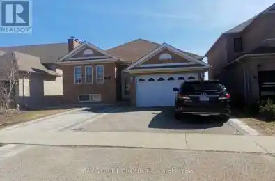 799 Coldstream Drive Unit# Main Oshawa (Samac) Ontario L1K2Z3